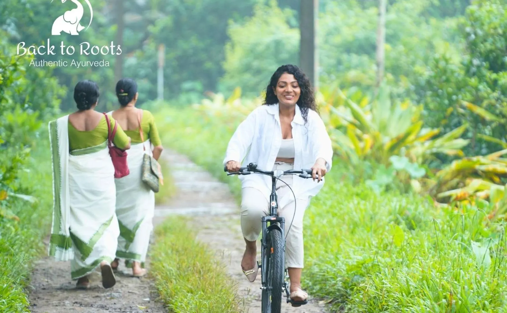 Back To Roots Ayurveda Retreat Hotel Kizhake Chālakudi Resort