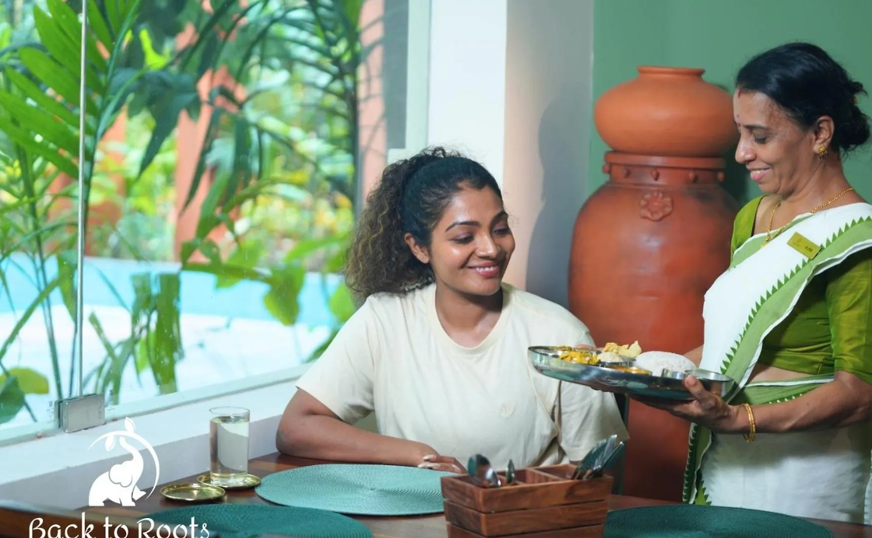 Back To Roots Ayurveda Retreat Hotel Kizhake Chālakudi Resort
