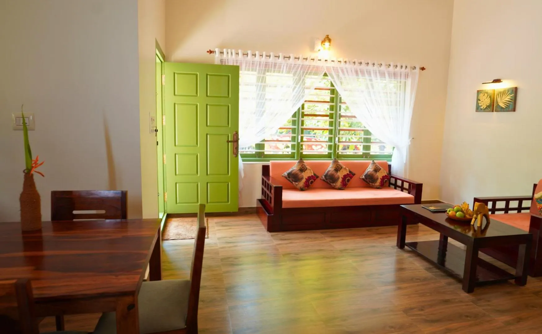 Back To Roots Ayurveda Retreat Hotel Kizhake Chālakudi